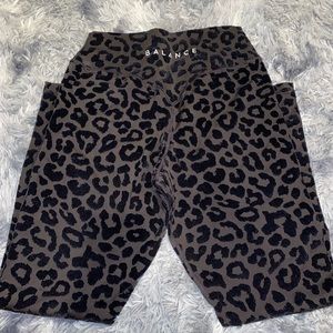 Balance Athletica Black Leopard Leggings Size L